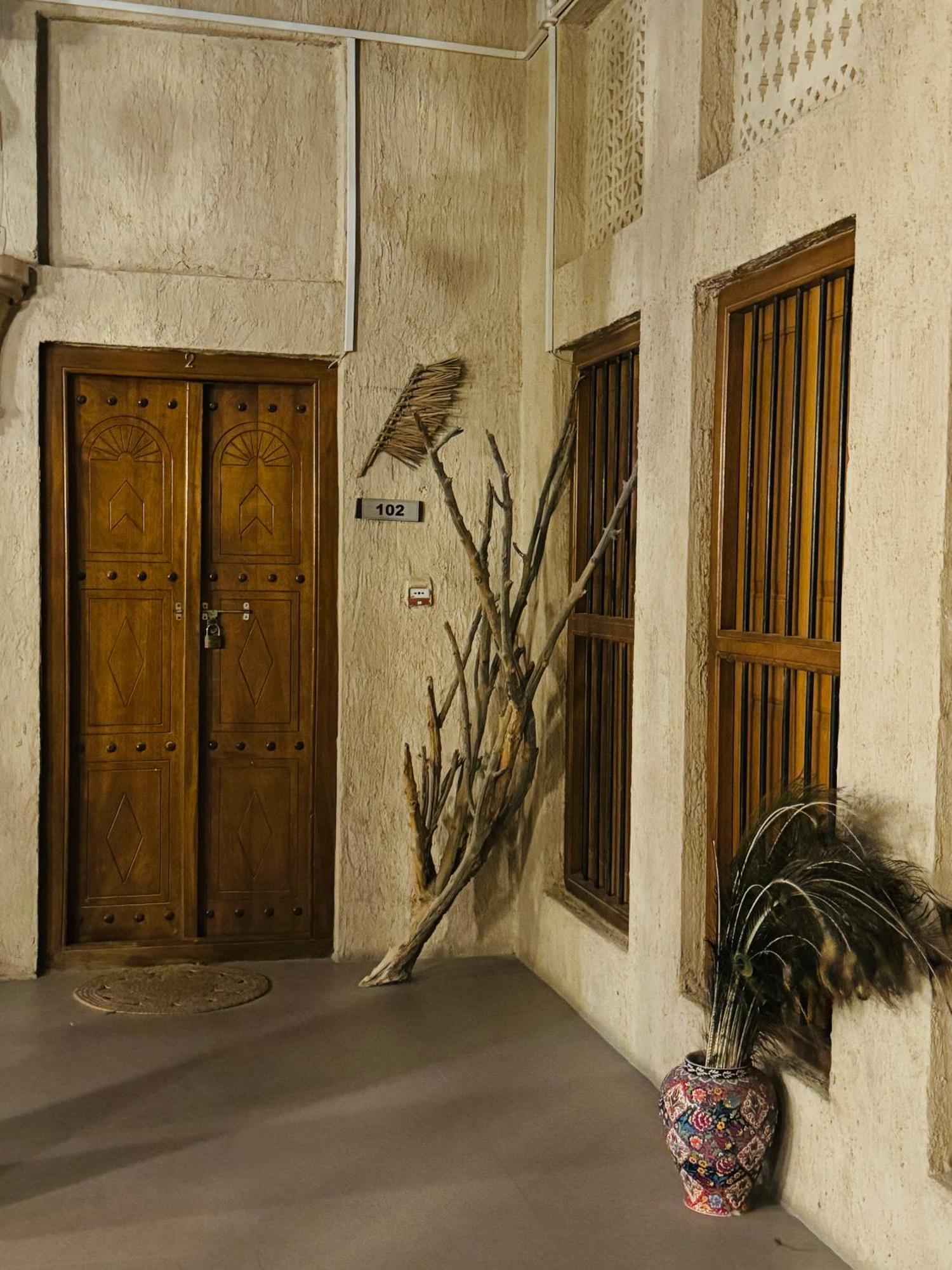 Heritage Home Guest House ドバイ エクステリア 写真